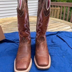 artiat cowboy boots women’s size 7